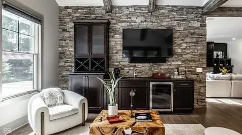 7511 Pine Valley Lane Indianapolis IN 46250