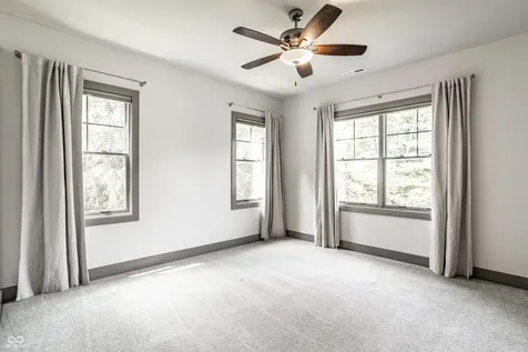 7511 Pine Valley Lane Indianapolis IN 46250