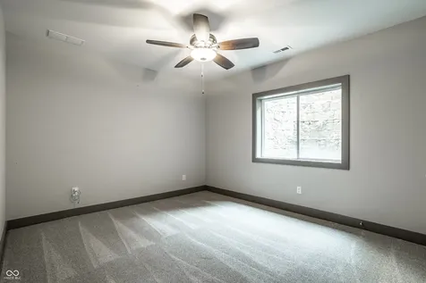 7511 Pine Valley Lane Indianapolis IN 46250
