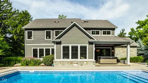 7511 Pine Valley Lane Indianapolis IN 46250