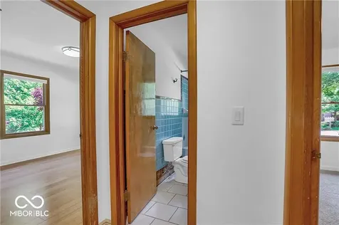 760 W Pine Street Zionsville IN 46077