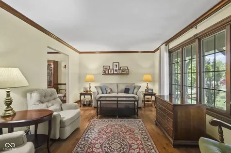 4750 Whirlaway Drive Indianapolis IN 46237