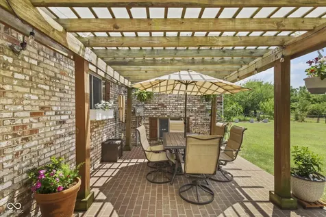 4750 Whirlaway Drive Indianapolis IN 46237