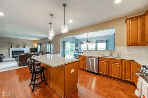 5825 Somerset Boulevard E Bargersville IN 46106