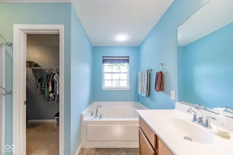 5825 Somerset Boulevard E Bargersville IN 46106