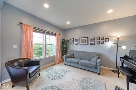 5825 Somerset Boulevard E Bargersville IN 46106