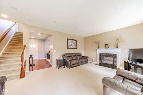 5825 Somerset Boulevard E Bargersville IN 46106