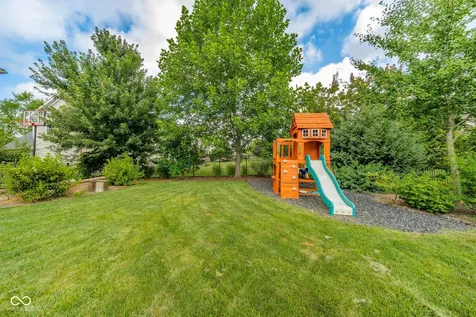 5825 Somerset Boulevard E Bargersville IN 46106