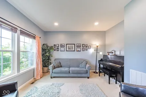 5825 Somerset Boulevard E Bargersville IN 46106