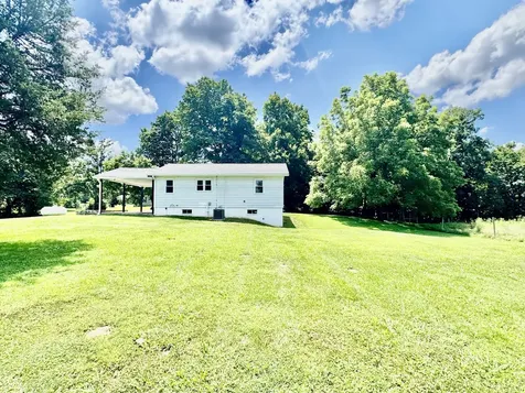 2959 Gil Gal Road Heltonville IN 47436