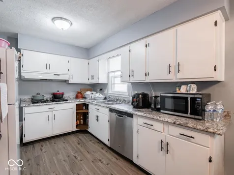 2240 E Thompson Road Indianapolis IN 46227