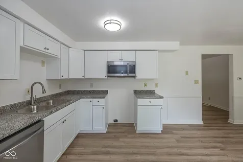 6525 Doris Drive Indianapolis IN 46214