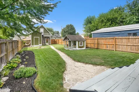 29 E Broadway Street Greenwood IN 46143