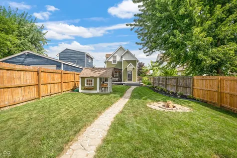 29 E Broadway Street Greenwood IN 46143