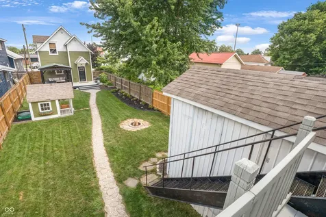 29 E Broadway Street Greenwood IN 46143