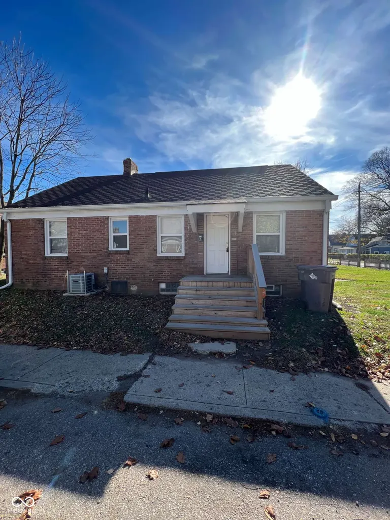 607 N Tibbs Avenue Indianapolis IN 46222