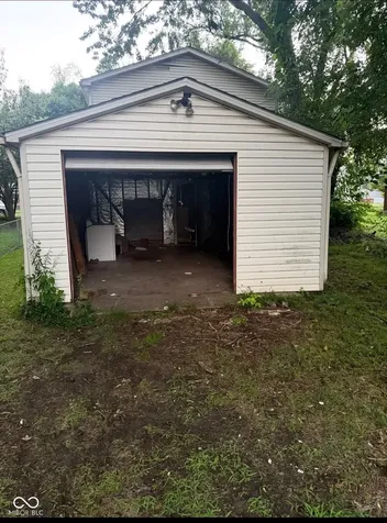 2111 N 22nd Terre Haute IN 47804