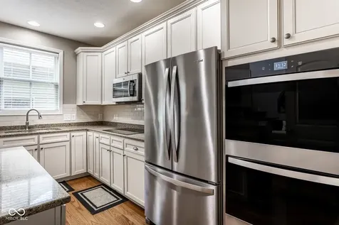 2591 Manigault Street Carmel IN 46032
