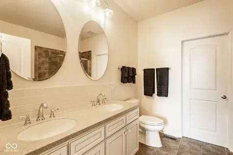 2591 Manigault Street Carmel IN 46032