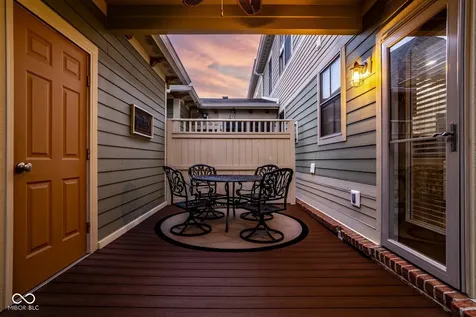 2591 Manigault Street Carmel IN 46032
