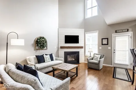 2591 Manigault Street Carmel IN 46032