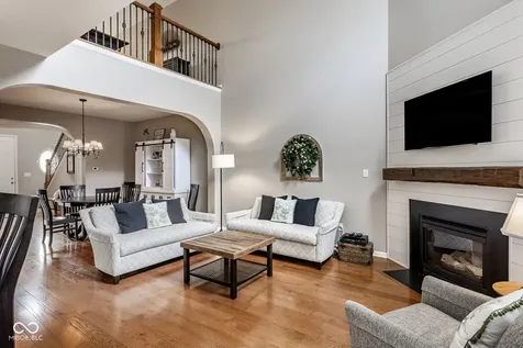 2591 Manigault Street Carmel IN 46032