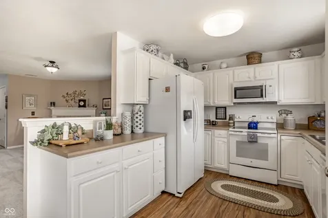 1127 Lincoln Park West Drive Greenwood IN 46142