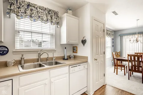 1127 Lincoln Park West Drive Greenwood IN 46142