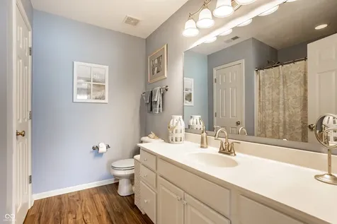 1127 Lincoln Park West Drive Greenwood IN 46142
