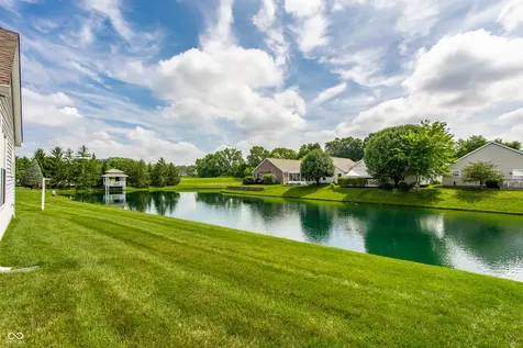 1127 Lincoln Park West Drive Greenwood IN 46142