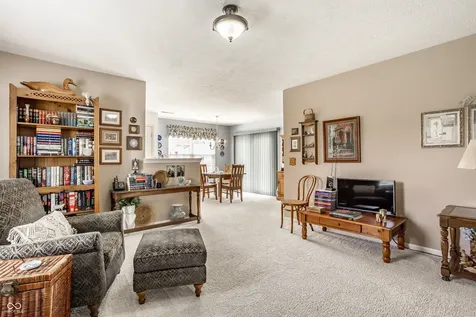1127 Lincoln Park West Drive Greenwood IN 46142