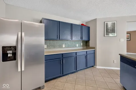 13971 Meadow Lake Fishers IN 46038