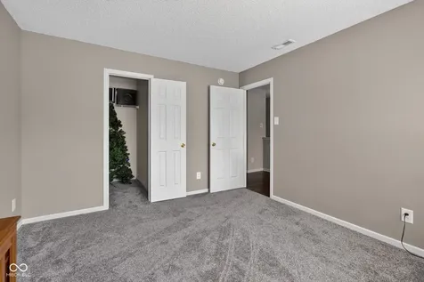 13971 Meadow Lake Fishers IN 46038
