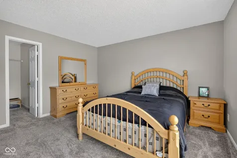 13971 Meadow Lake Fishers IN 46038