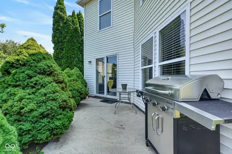 13971 Meadow Lake Fishers IN 46038