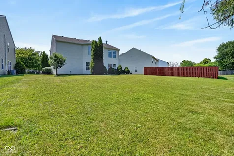 13971 Meadow Lake Fishers IN 46038