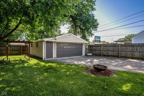4621 Crittenden Avenue Indianapolis IN 46205