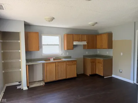 2525 Summerwood Lane Greenwood IN 46143