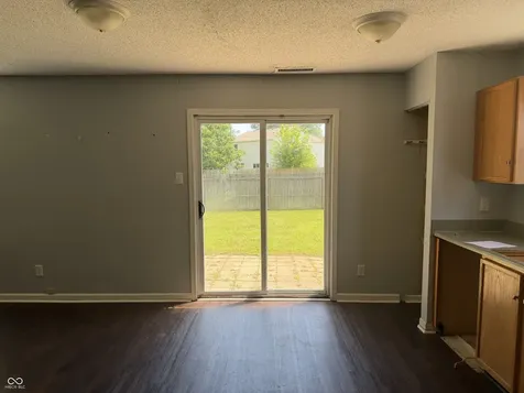 2525 Summerwood Lane Greenwood IN 46143