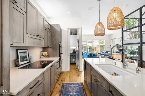 421 S Park Avenue Indianapolis IN 46203