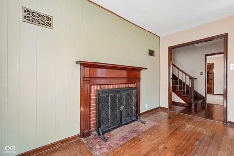 4301 E 38th Street Indianapolis IN 46218
