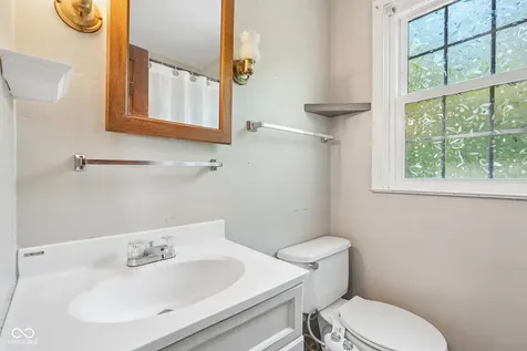 4301 E 38th Street Indianapolis IN 46218