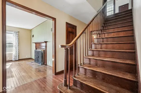 4301 E 38th Street Indianapolis IN 46218