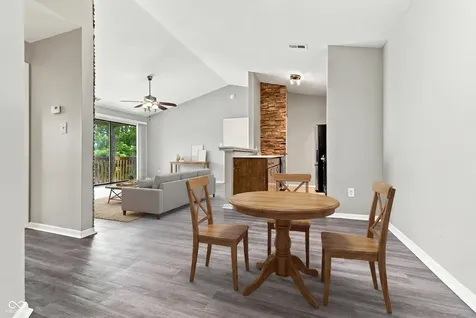 4351 Village Parkway Circle W Indianapolis IN 46254