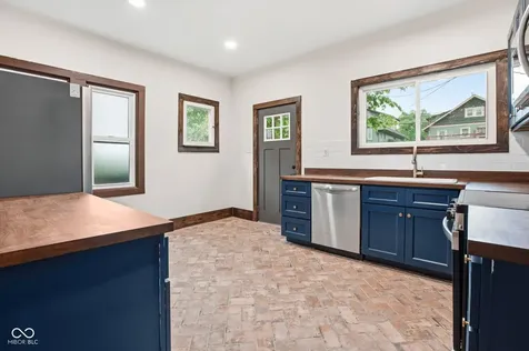 3244 Ruckle Street Indianapolis IN 46205