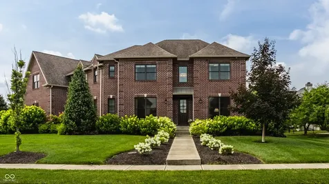 10748 English Oaks Drive Carmel IN 46032