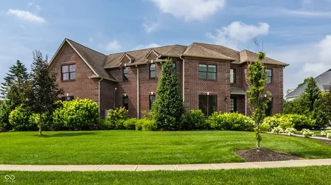 10748 English Oaks Drive Carmel IN 46032