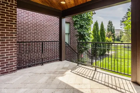 10748 English Oaks Drive Carmel IN 46032