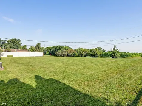 5684 E Us Highway 40 Greenfield IN 46140