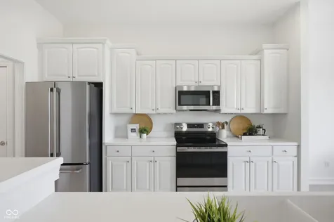 9012 Crystal Lake Drive Indianapolis IN 46240